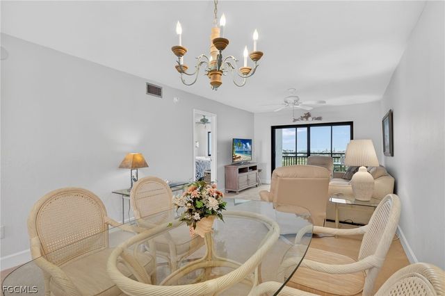 4263 Bay Beach LN 815, Fort Myers Beach, FL 33931