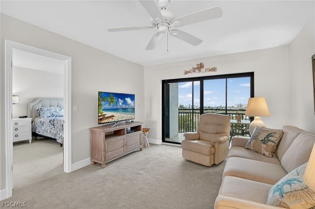 4263 Bay Beach LN 815, Fort Myers Beach, FL 33931