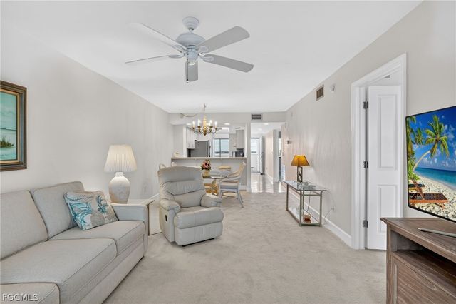 4263 Bay Beach LN 815, Fort Myers Beach, FL 33931