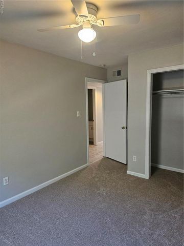 1336 Little Bay Ave Apt 2, Norfolk, VA 23503