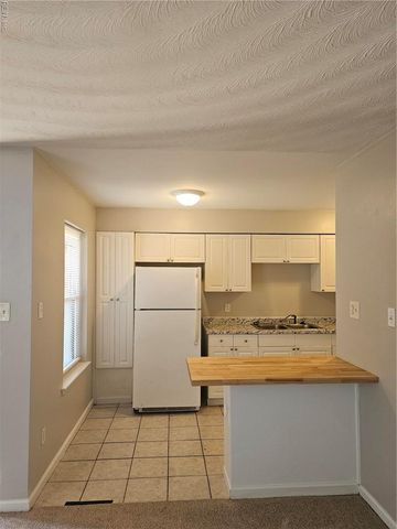 1336 Little Bay Ave Apt 2, Norfolk, VA 23503