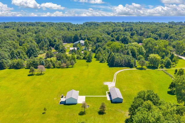 6995 AItken Road, Lexington Twp, MI 48450