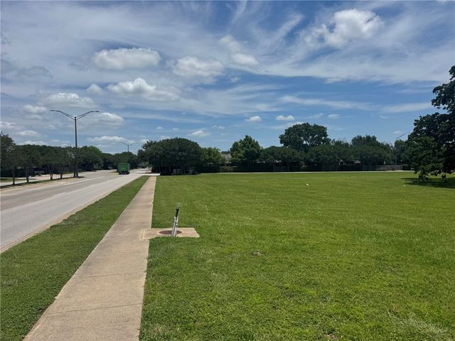 220 Rock Prairie Road, College Station, TX 77845