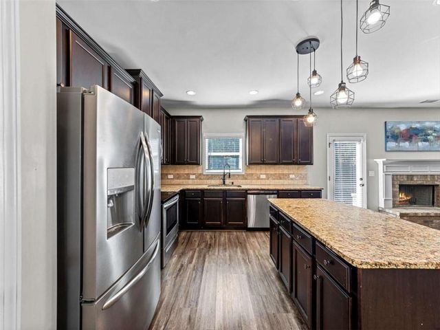 1124 Hartwell Road, Locust Grove, GA 30248