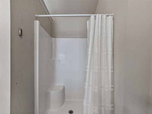 1124 Hartwell Road, Locust Grove, GA 30248