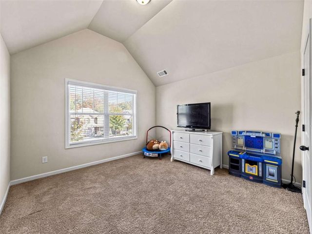 1124 Hartwell Road, Locust Grove, GA 30248