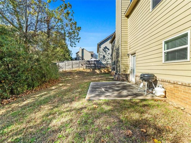 1124 Hartwell Road, Locust Grove, GA 30248