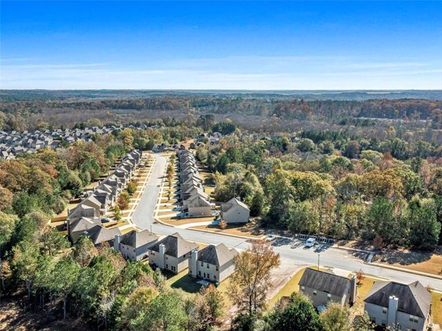 1124 Hartwell Road, Locust Grove, GA 30248