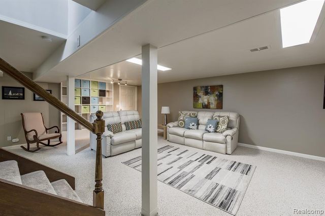 4931 Huron Drive, Clarkston, MI 48348