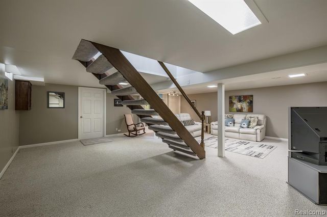4931 Huron Drive, Clarkston, MI 48348