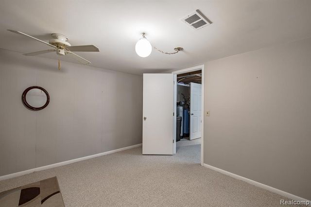 4931 Huron Drive, Clarkston, MI 48348