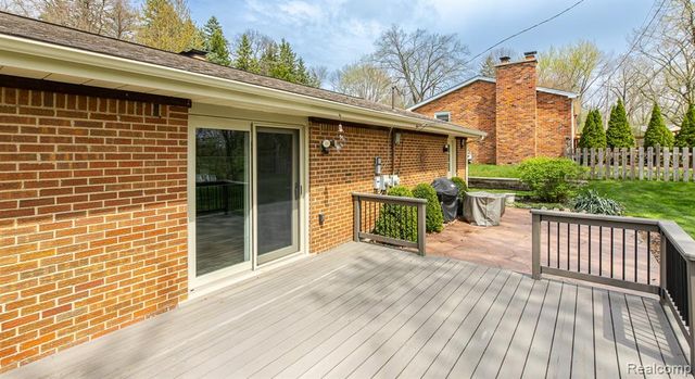 4931 Huron Drive, Clarkston, MI 48348