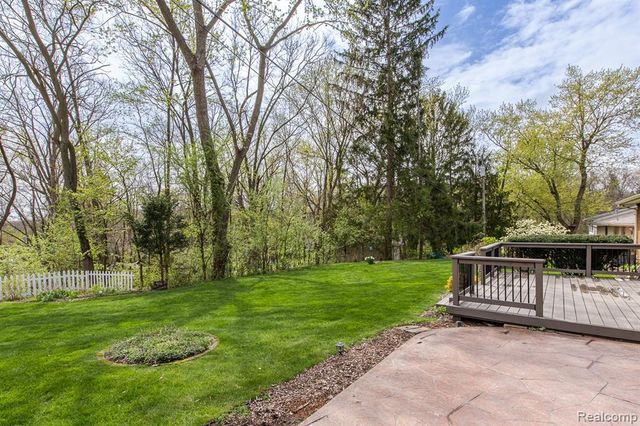 4931 Huron Drive, Clarkston, MI 48348