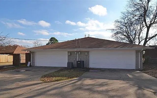 3105 Medina Street, Irving, TX 75061
