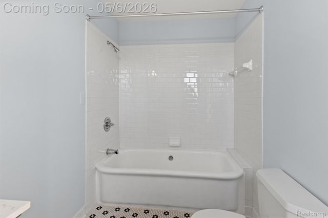 2900 E Jefferson Avenue A600, Detroit, MI 48207