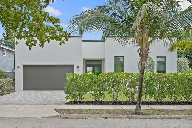 901 Upland Road, West Palm Beach, FL 33401