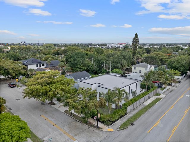 901 Upland Road, West Palm Beach, FL 33401