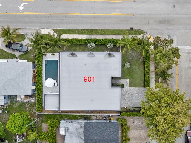 901 Upland Road, West Palm Beach, FL 33401