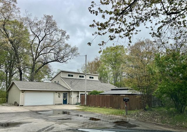 3222 George Street, Muskegon, MI 49444