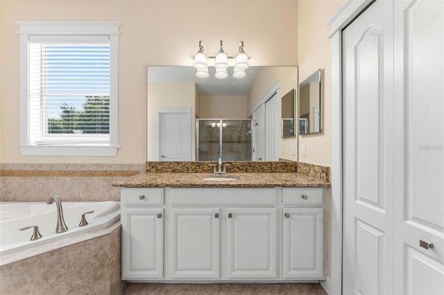 11514 ASHTON FIELD AVENUE, Riverview, FL 33579