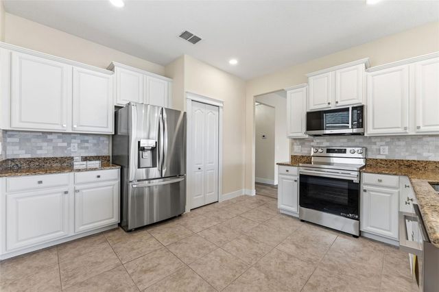 11514 ASHTON FIELD AVENUE, Riverview, FL 33579
