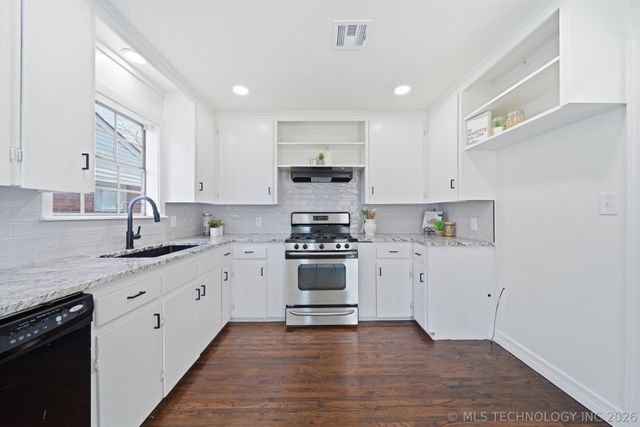 1538 E 53rd Street, Tulsa, OK 74105