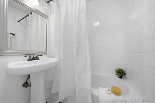 1538 E 53rd Street, Tulsa, OK 74105