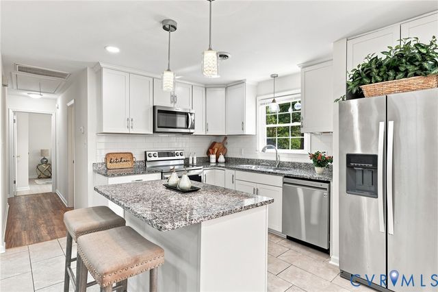 9303 Shiloh Dr, Chesterfield, VA 23237
