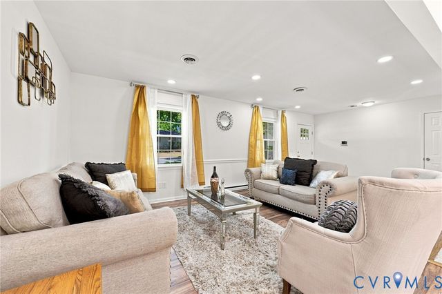 9303 Shiloh Dr, Chesterfield, VA 23237