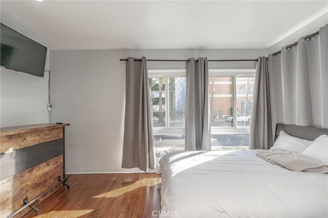 325 Cedar 1, Long Beach, CA 90802