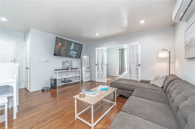 325 Cedar 1, Long Beach, CA 90802
