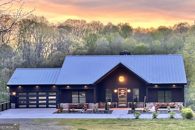 736 Town Creek Church Road, Talking Rock, GA 30175