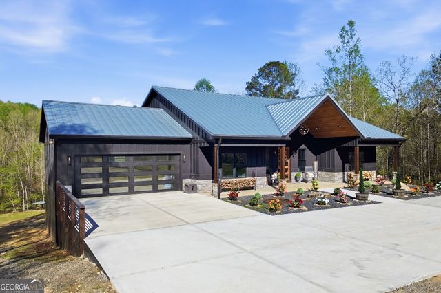 736 Town Creek Church Road, Talking Rock, GA 30175