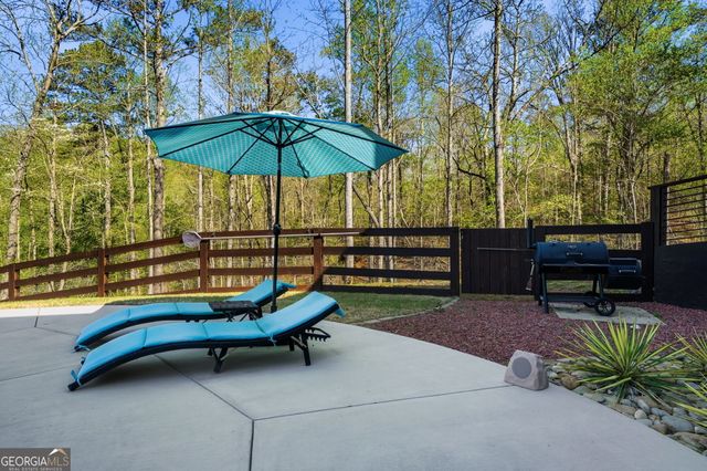 736 Town Creek Church Road, Talking Rock, GA 30175