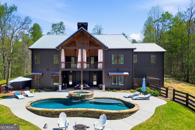 736 Town Creek Church Road, Talking Rock, GA 30175