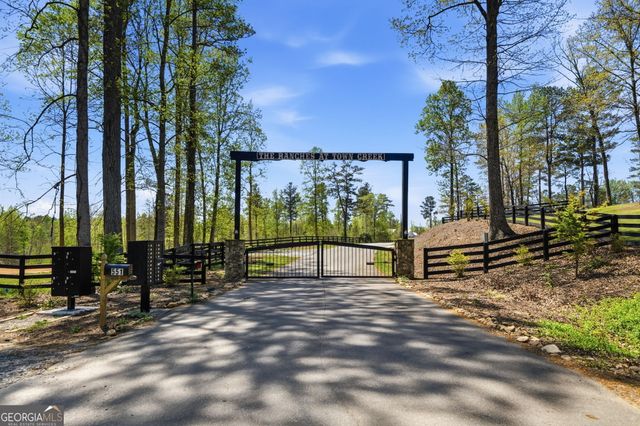 736 Town Creek Church Road, Talking Rock, GA 30175