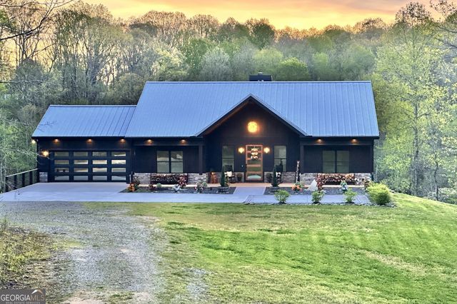 736 Town Creek Church Road, Talking Rock, GA 30175