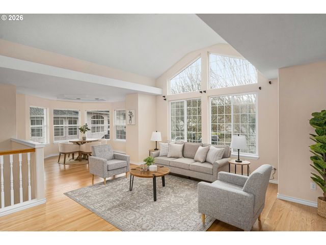 14573 Nw EVERGREEN St, Portland, OR 97229
