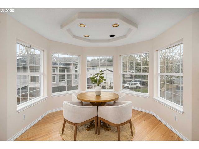 14573 Nw EVERGREEN St, Portland, OR 97229