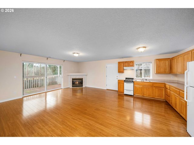 14573 Nw EVERGREEN St, Portland, OR 97229