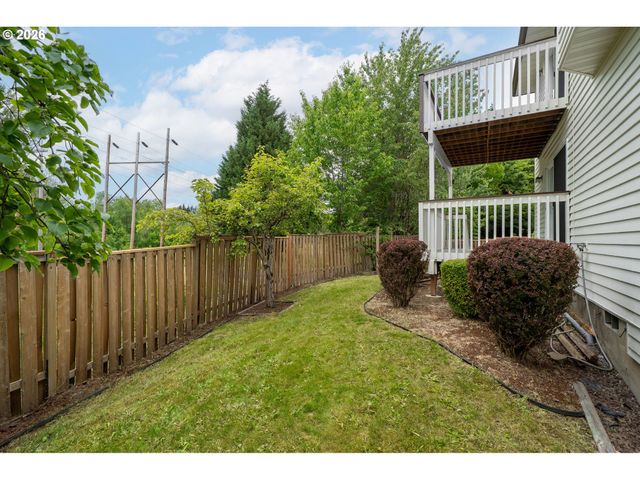 14573 Nw EVERGREEN St, Portland, OR 97229