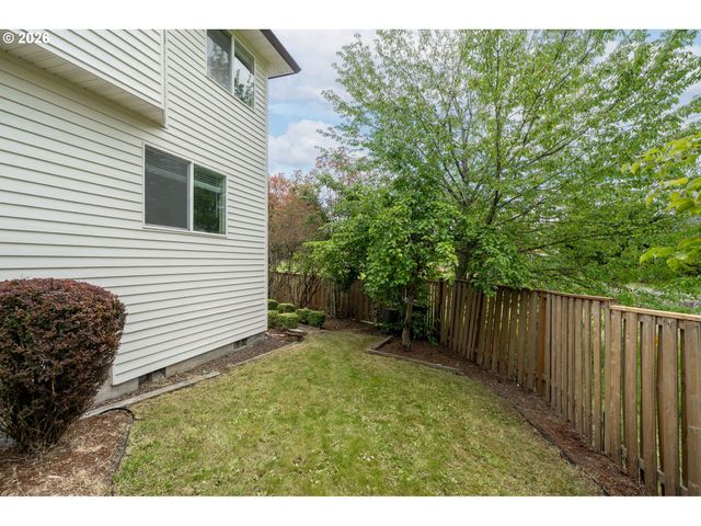 14573 Nw EVERGREEN St, Portland, OR 97229