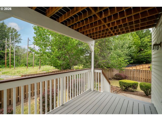 14573 Nw EVERGREEN St, Portland, OR 97229