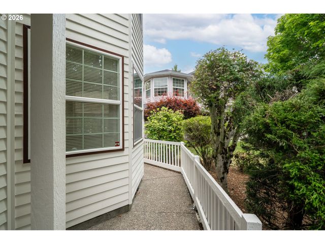 14573 Nw EVERGREEN St, Portland, OR 97229
