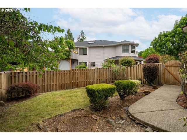 14573 Nw EVERGREEN St, Portland, OR 97229