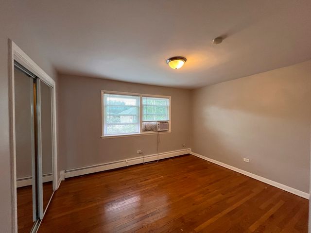 236 W Johnson Street 2E, Palatine, IL 60067