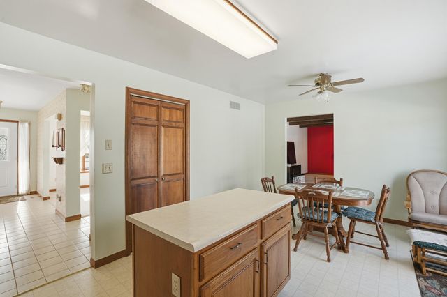 1325 Wildwood Drive, Lowell, IN 46356