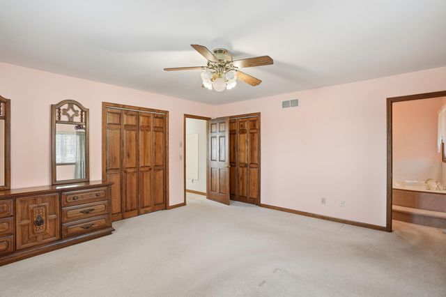 1325 Wildwood Drive, Lowell, IN 46356