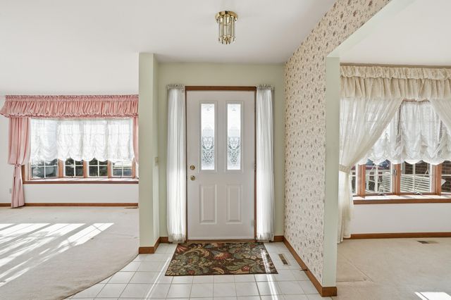 1325 Wildwood Drive, Lowell, IN 46356