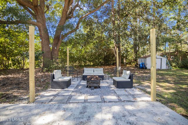 55 Lakeview Drive, Ridgeland, SC 29936